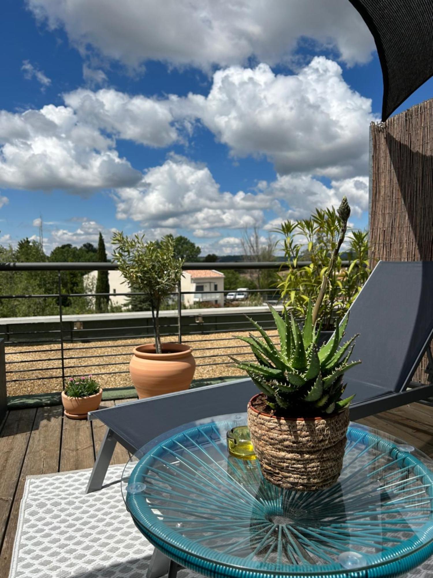 Studio Nuitee En Provence 2 Эгюий Экстерьер фото